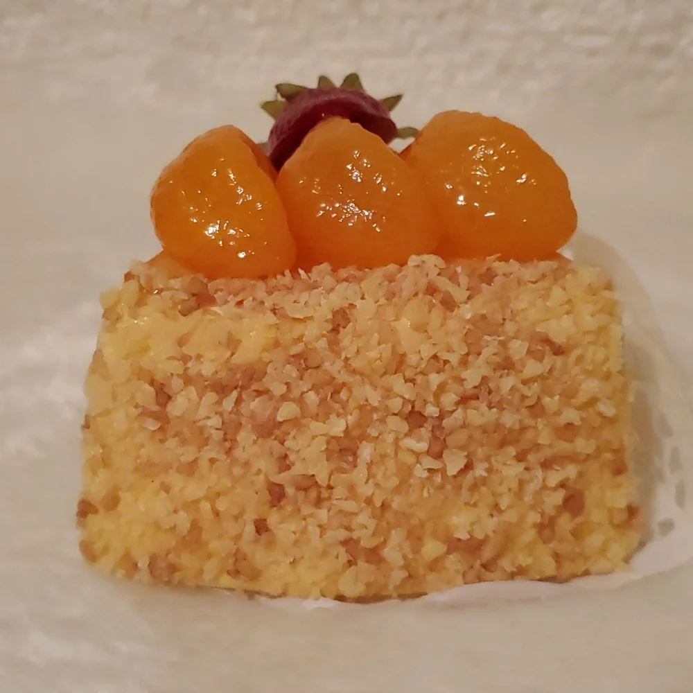 Faux Cheesecake slice for display